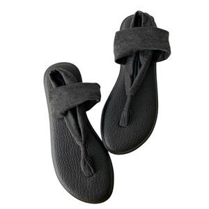 Sanuk Yoga Sandals in Black Size US 9